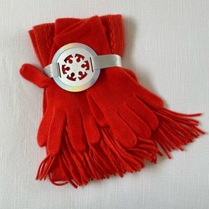 NY&CO Orange Scarf Glove Gift Set NWT